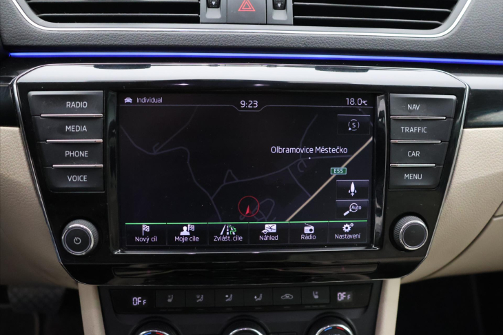 Škoda Superb 1,8 TSI 132kW DSG CZ L&K
