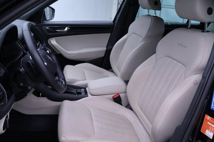 Škoda Kodiaq 2,0 TDI DSG 4x4 L&K 7-Míst DPH
