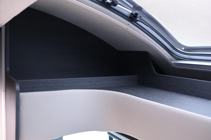 Ford Transit 2,0 CI MAGIS 84 XT CZ 1.MAJ. DPH