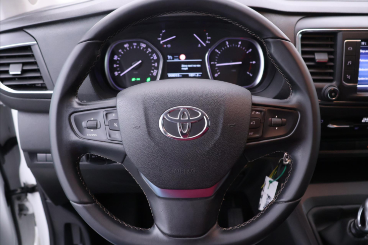 Toyota ProAce Verso 2,0 D4-D 150k VIP L2 8Míst DPH