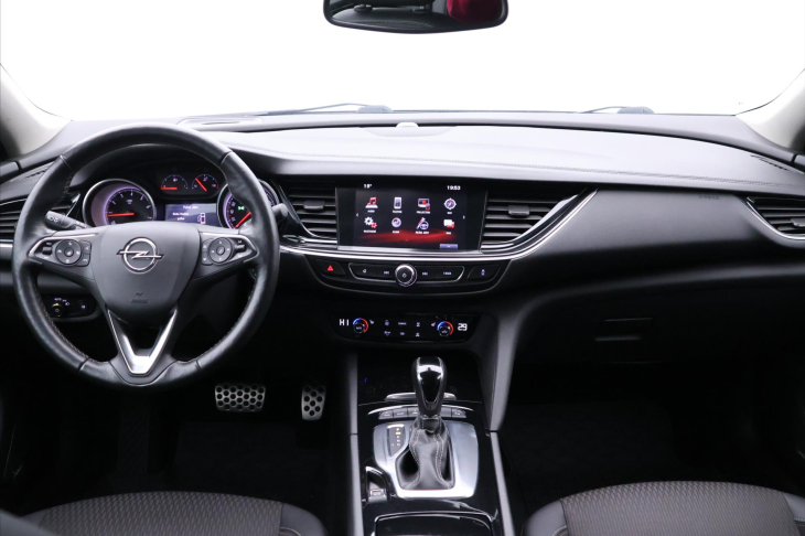 Opel Insignia 2,0 T 191kW 4x4 CZ Innovation