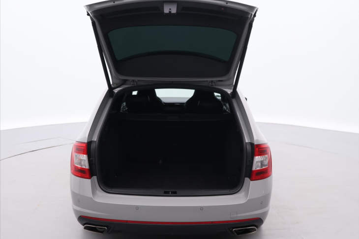 Škoda Octavia 2.0 TSI 162kW CZ RS
