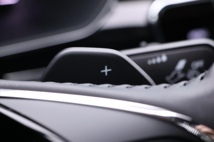 Škoda Superb 2,0 TDI 110kW DSG L&K DPH 1.Maj.