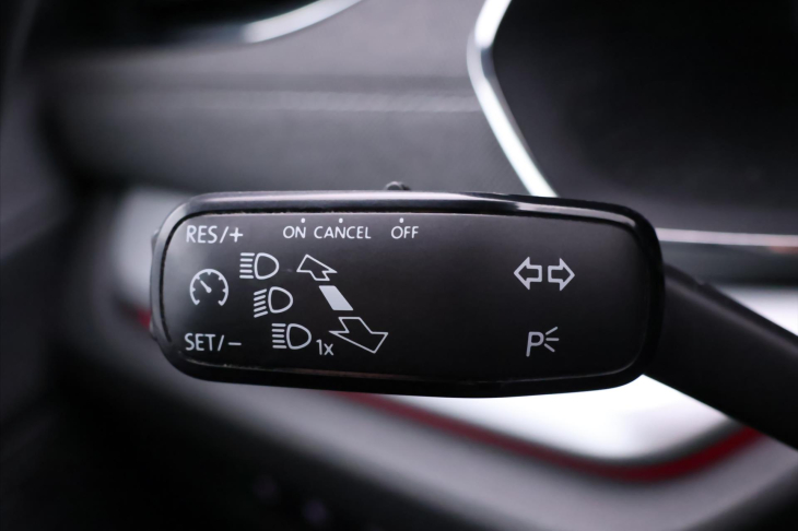 Škoda Octavia 2.0 TDI 110kW Style 1.Maj LED