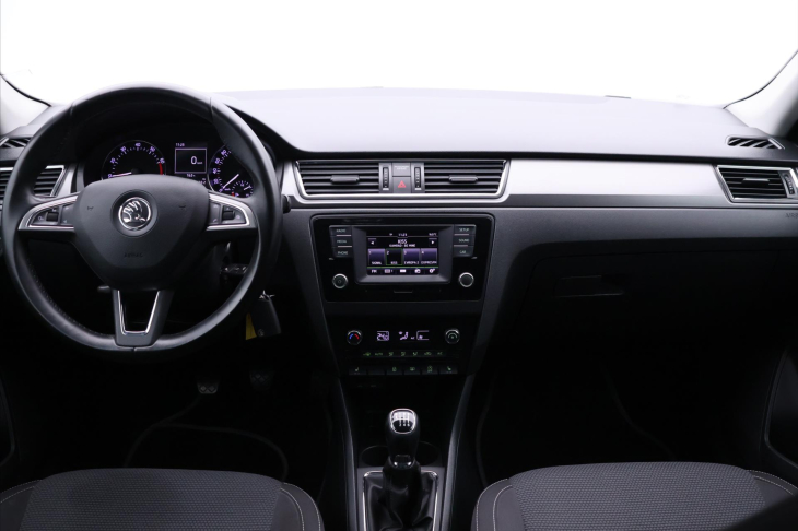 Škoda Rapid 1,2 TSI 81kW Aut.klima Xenon CZ