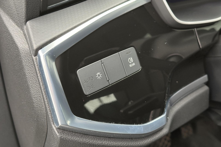 Audi Q3 2,0 35TDI Quattro S-tronic DPH