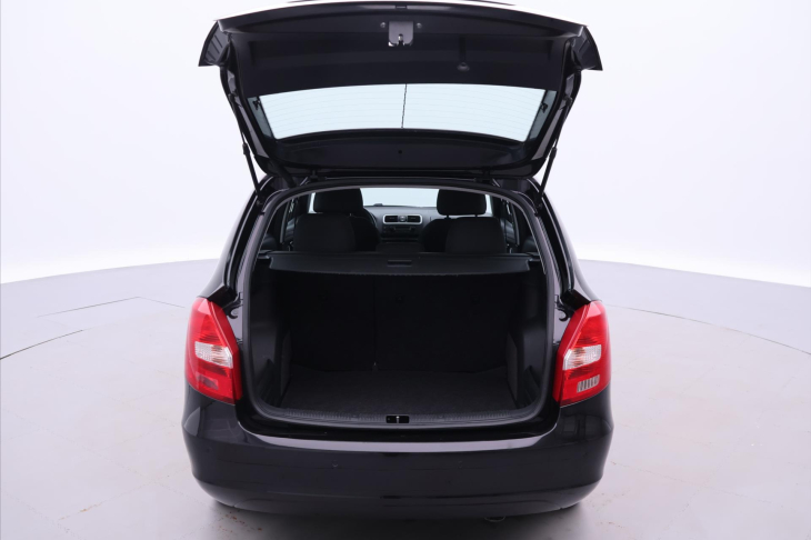 Škoda Fabia 1,6 16v 77kW Ambiente Plus