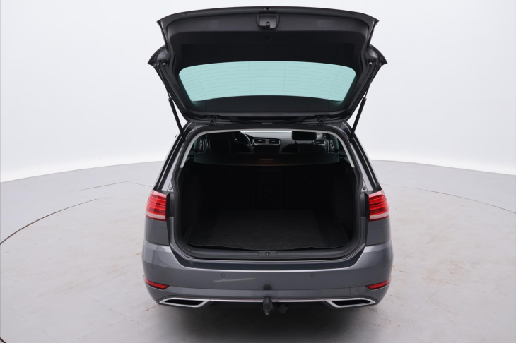 Volkswagen Golf 2,0 TDI 110KW Highline Aut.klima