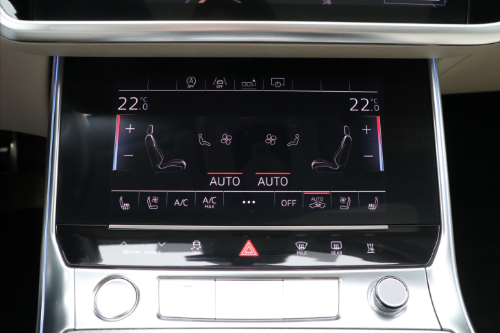Audi A6 3,0 55 TFSI 250kW Quattro S-Tronic CZ