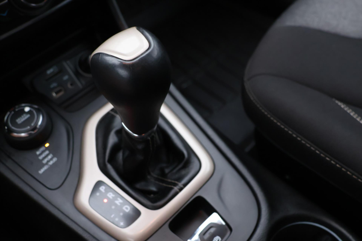 Jeep Cherokee 2,0 CRDI 125kW Aut. 4x4