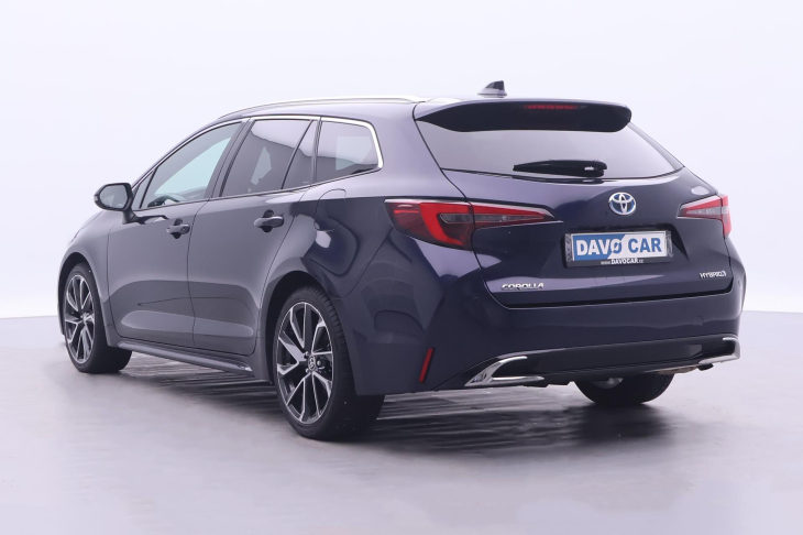 Toyota Corolla 2,0 HEV CZ Executive Sport DPH