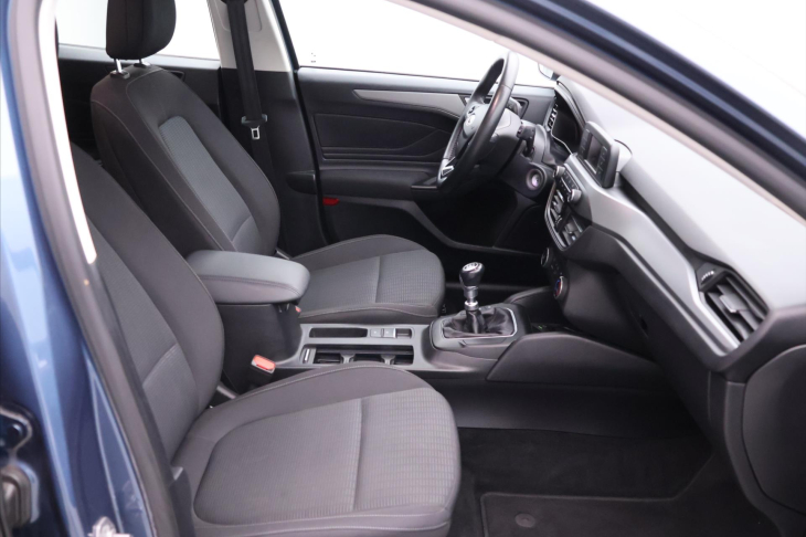 Ford Focus 1,0 EB 92kW CZ DPH 1.Maj.