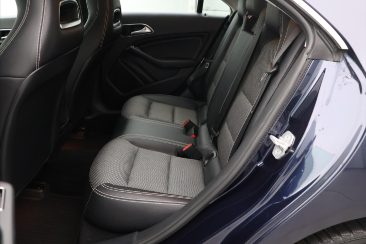 Mercedes-Benz CLA 1,5 180d 80kW Aut. Navi DPH