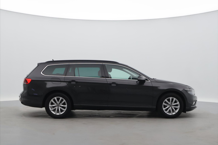 Volkswagen Passat 2,0 TDI 110kW DSG Virtual DPH