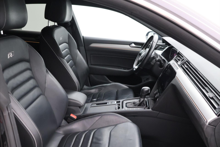 Volkswagen Arteon 2,0 TDI 176 kW 4M R-LINE CZ DPH