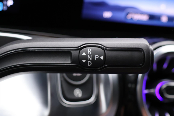 Mercedes-Benz GLB 2,0 200d 4MATIC AMG Premium