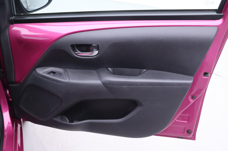 Toyota Aygo 1,0 VVT-i 53kW Selection x-cite CZ