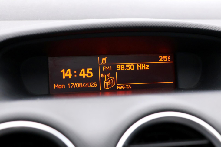 Peugeot 308 1,6 16V 88kW CZ Serv.Kniha