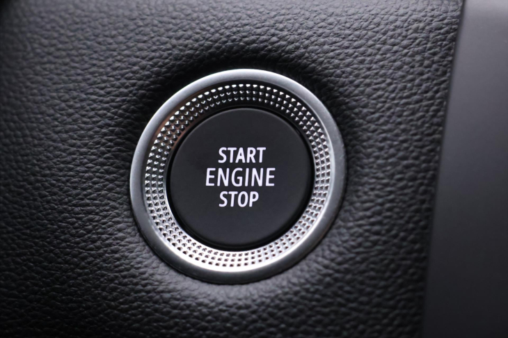 Renault Captur 1,3 TCe 103kW Aut. Kůže CZ