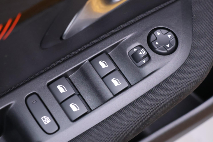 Peugeot 208 1,2 Pure Tech 74 kW Allure