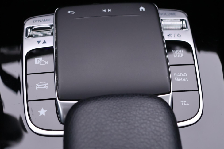 Mercedes-Benz Třídy A 2,0 A220 140kW Aut. AMG-Line