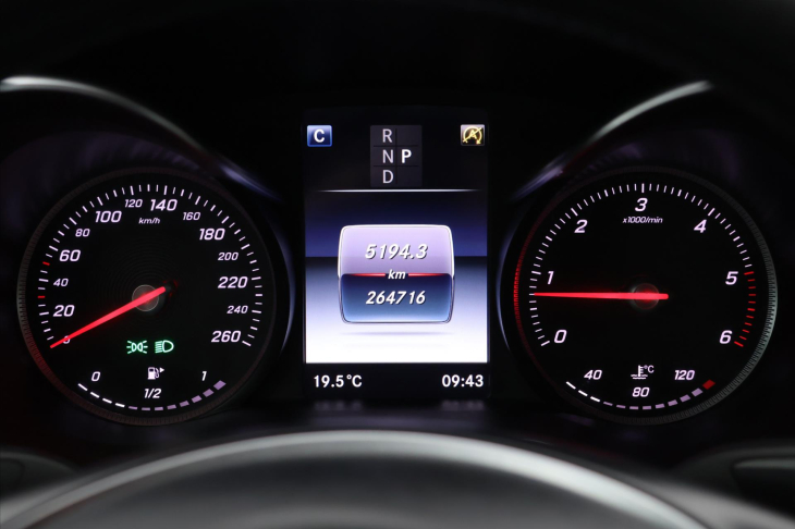 Mercedes-Benz Třídy C 2,2 250d 150kW Aut. LED