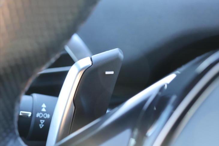 Peugeot 5008 1,6 i 133 kW GT-Line CZ 7-Míst