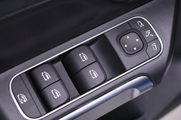 Mercedes-Benz GLB 2,0 200d 4Matic AMG Premium