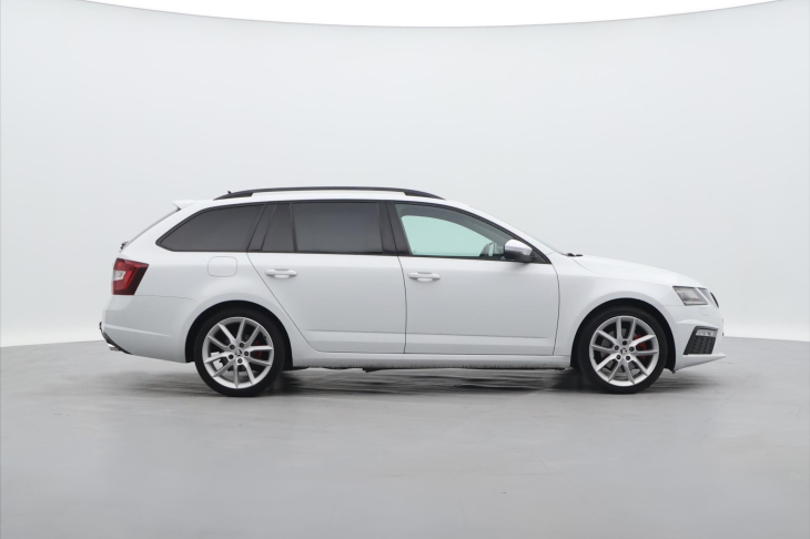 Škoda Octavia 2,0 TDI 135kW Aut.klima Navi RS