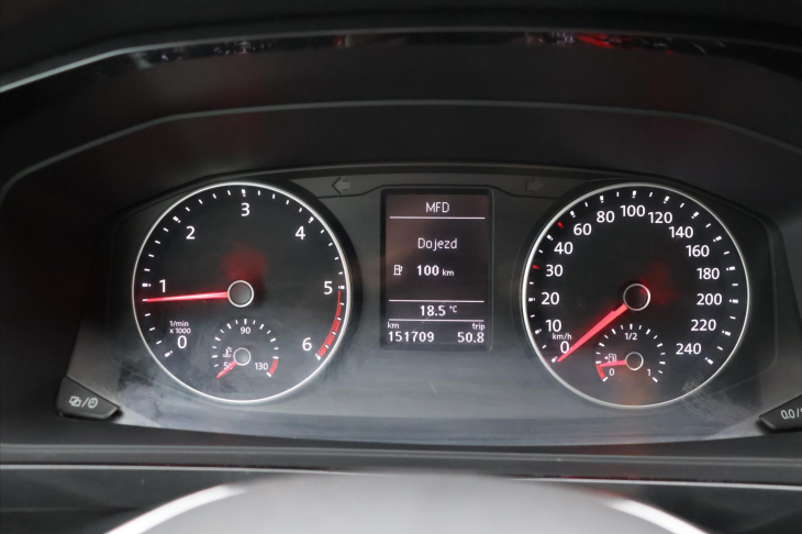 Volkswagen Multivan 2.0 TDI 150kW 7-Míst Tažné 1.Maj.