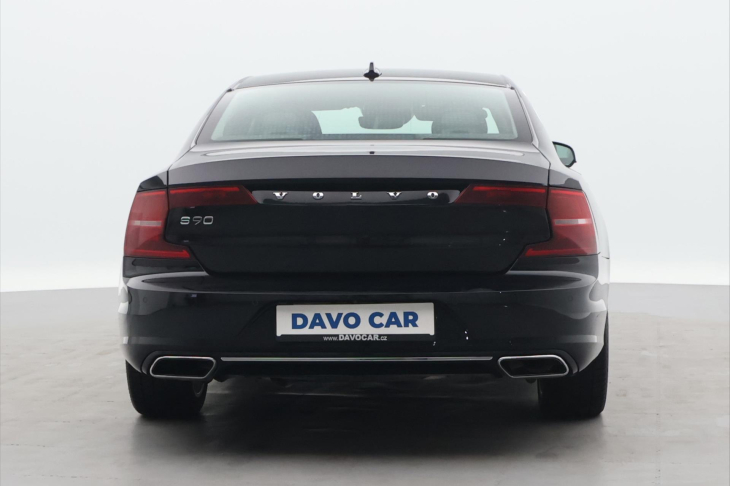 Volvo S90 2.0 D4 140kW CZ Inscription