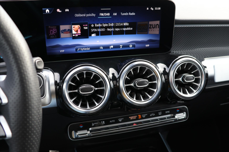 Mercedes-Benz GLB 2,0 200d 4MATIC AMG Premium Plus