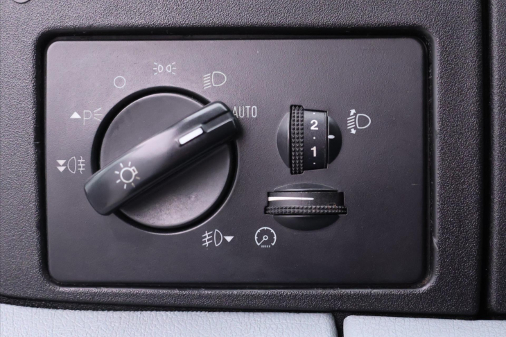 Ford Transit 2,2 TDCi Minibus 300 LWB BASE FWD