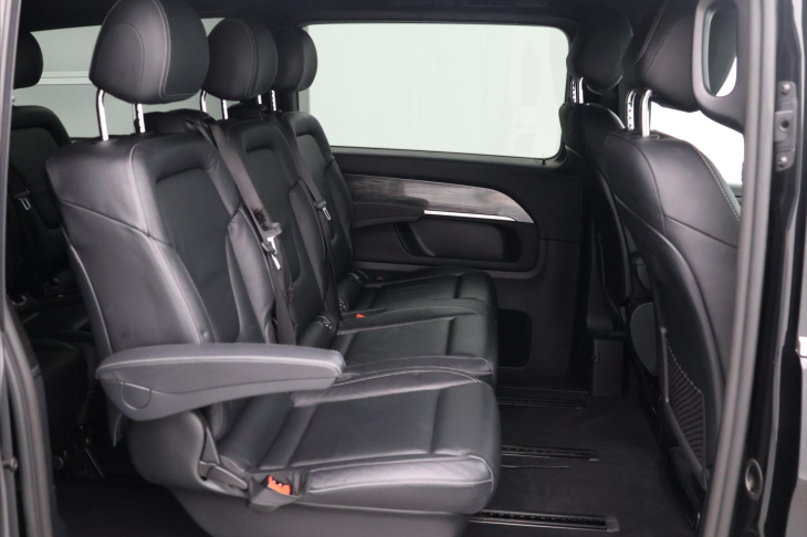 Mercedes-Benz Třídy V 2.0 250d Aut. Avantgarde XL LED
