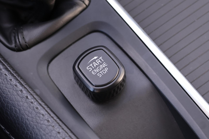 Volvo V90 2,0 110kW ALU Tažné Serviska