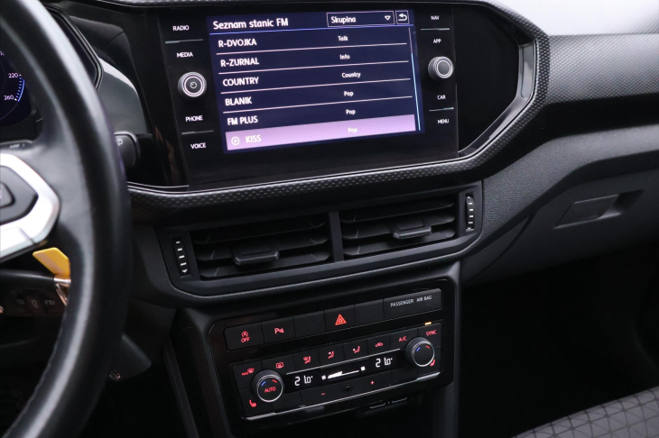 Volkswagen T-Cross 1,0 TSI DSG R-Line 1.Maj LED