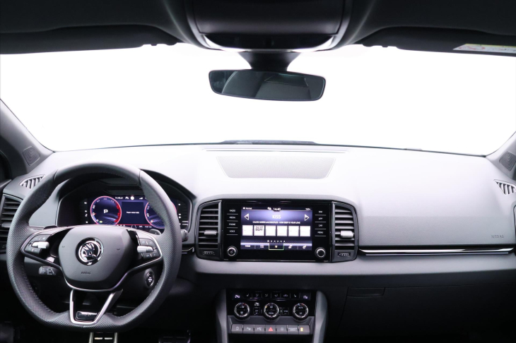 Škoda Karoq 2,0 TDI 4x4 DSG Sportline CZ