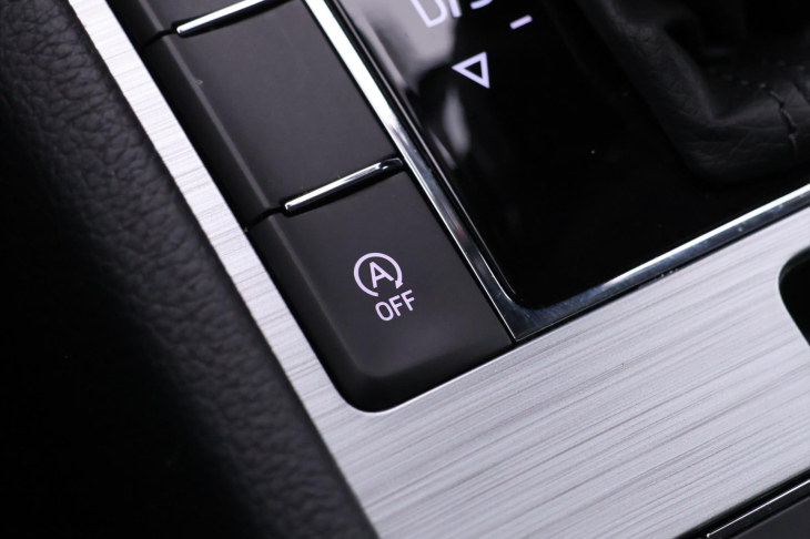 Škoda Superb 2,0 TDI 110kW DSG CZ 1.Maj DPH