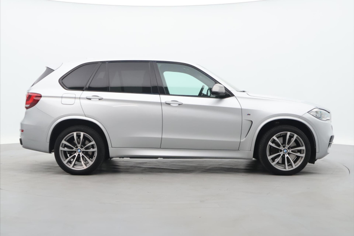 BMW X5 3,0 M50d 280kW CZ