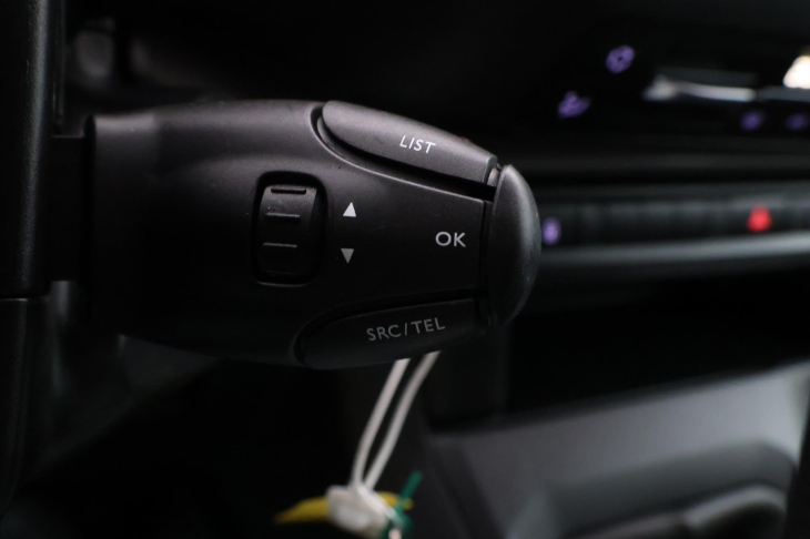 Citroën SpaceTourer 2,0 HDI 110kW Shine 8-Míst