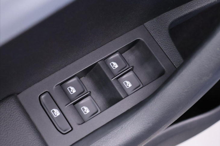 Škoda Octavia 1,6 TDI 81kW Style CZ DPH