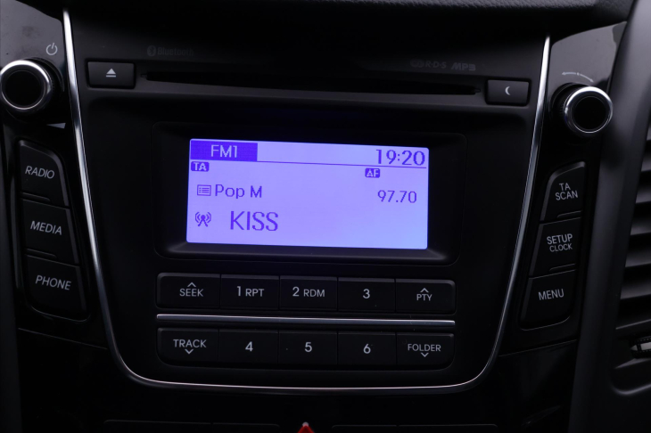 Hyundai i30 1,6 GDI 99kW Weekend CZ