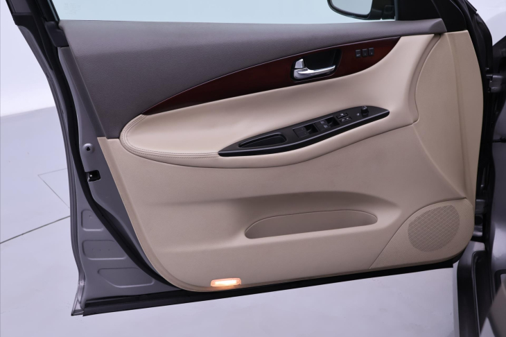 Infiniti EX35 3,5 i V6 212kW Automat Bose CZ