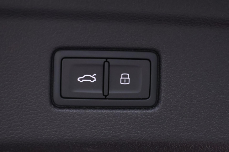 Audi S5 3,0 TDI 251kW S-line LED DPH