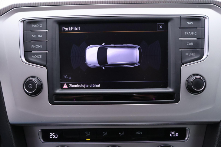 Volkswagen Passat 1,6 TDI Comfortline LED