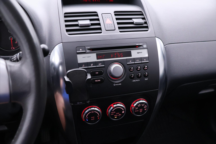 Suzuki SX4 1,6 i 79kW CZ Klima Serv.Kniha