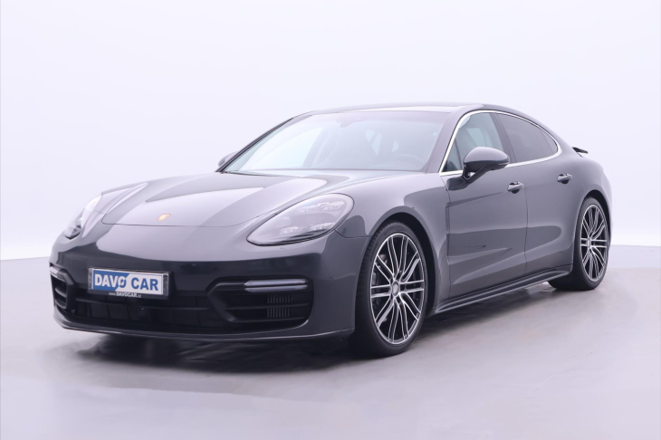 Porsche Panamera 4,0 V8 310kW Chrono Bose CZ 4S
