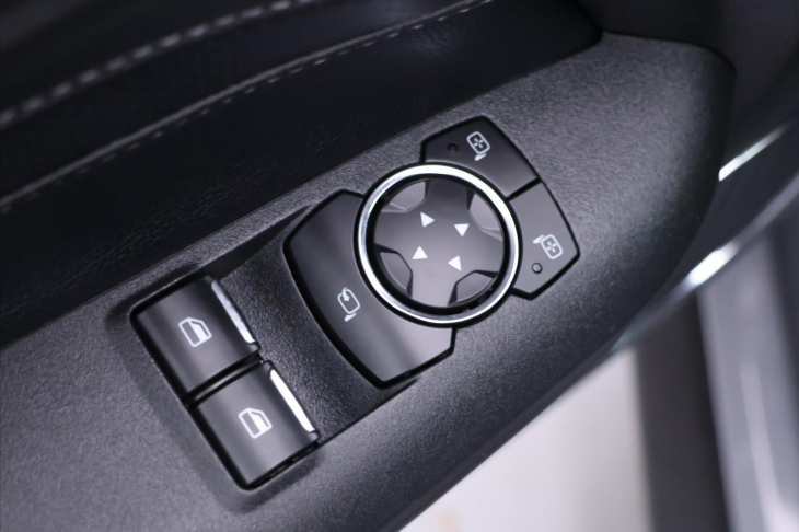 Ford Mustang 5,0 GT 331kW V8 Aut. Kůže