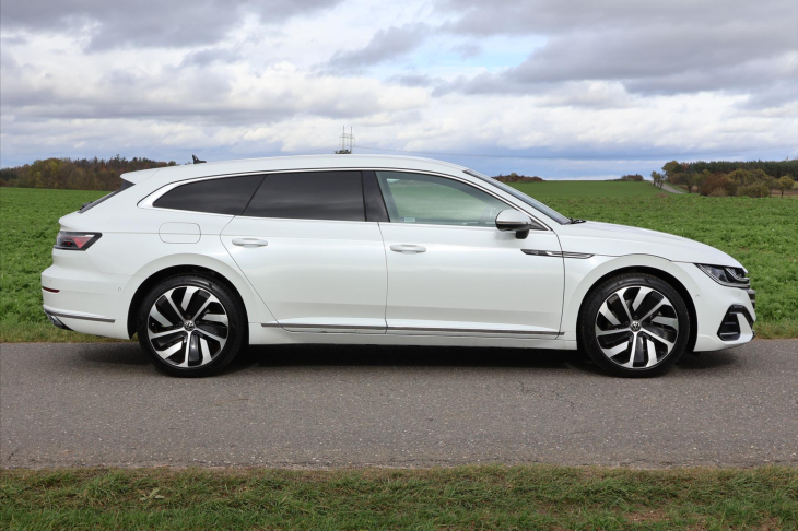 Volkswagen Arteon Shooting Brake 2,0 TSI 206kW R-line DSG DPH CZ