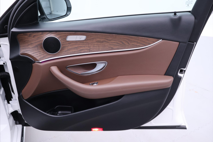 Mercedes-Benz Třídy E 2,0 CDI 143kW CZ DPH 9G